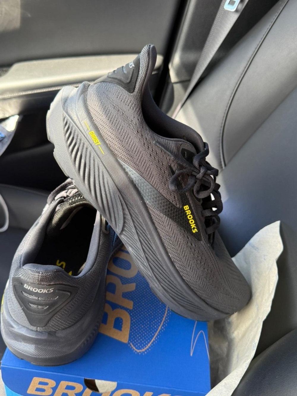Ghost 17 9.5 Men’s Running Shoes